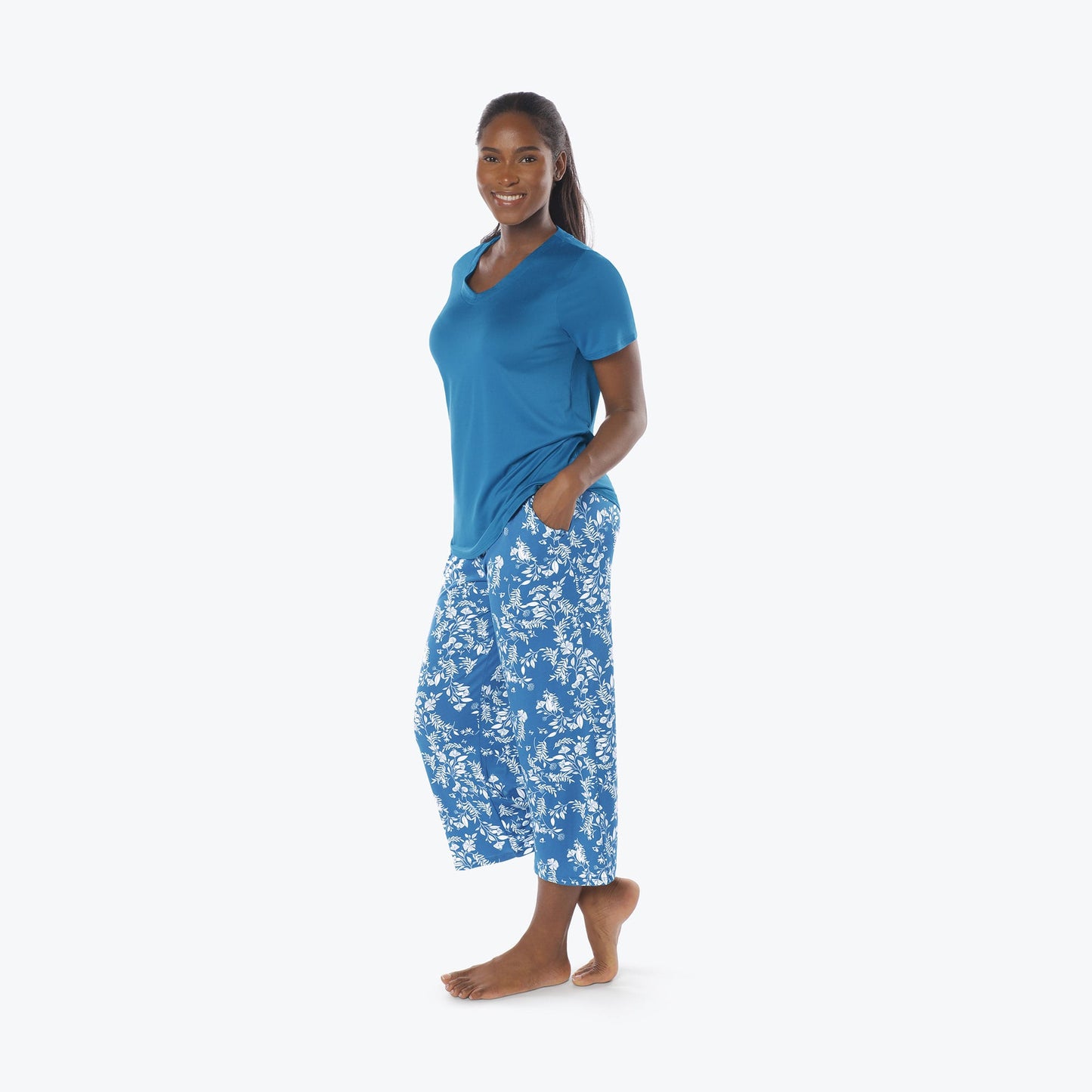 Boomerang Relaxed Tee & Cropped Pants Set