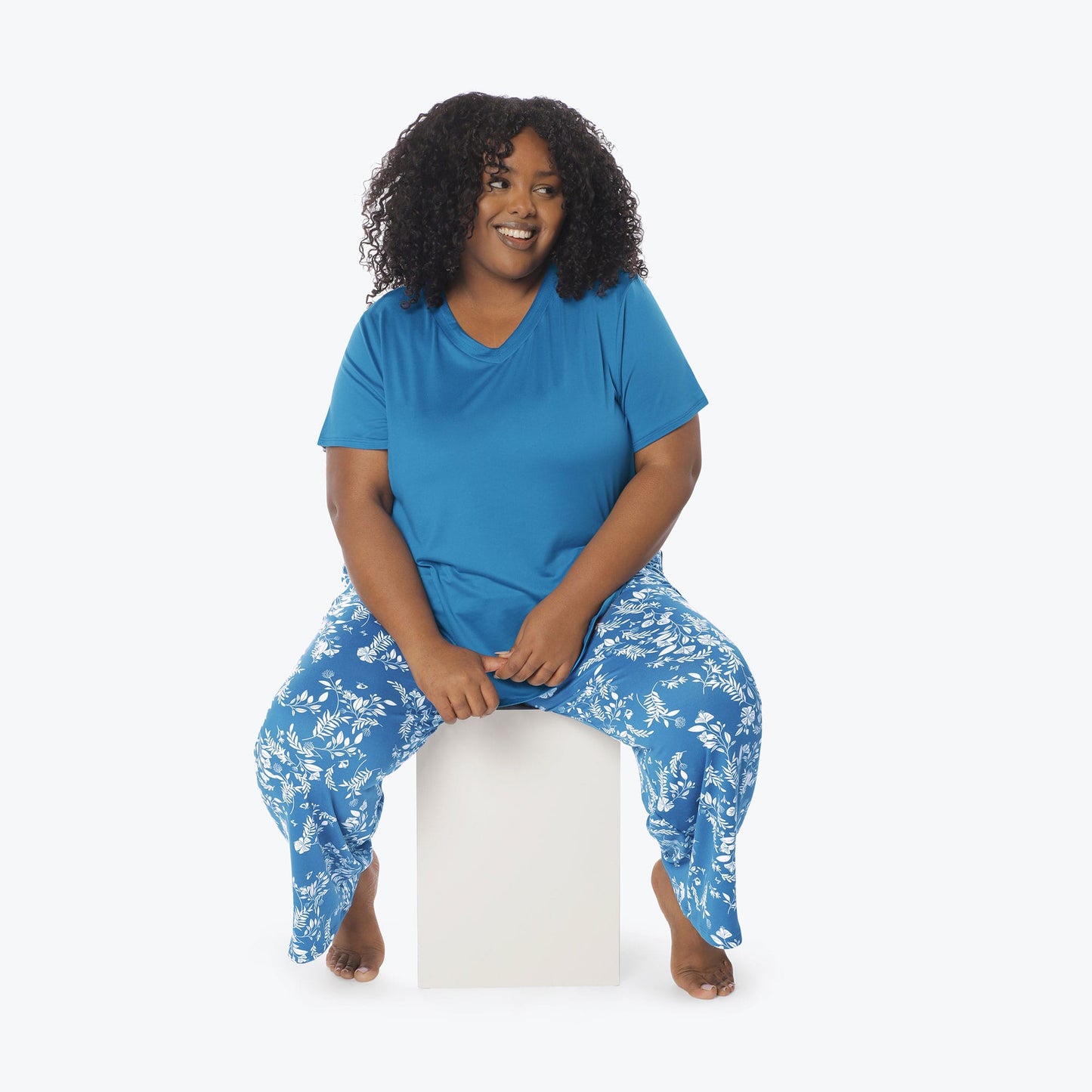 Boomerang Relaxed Tee & Cropped Pants Set