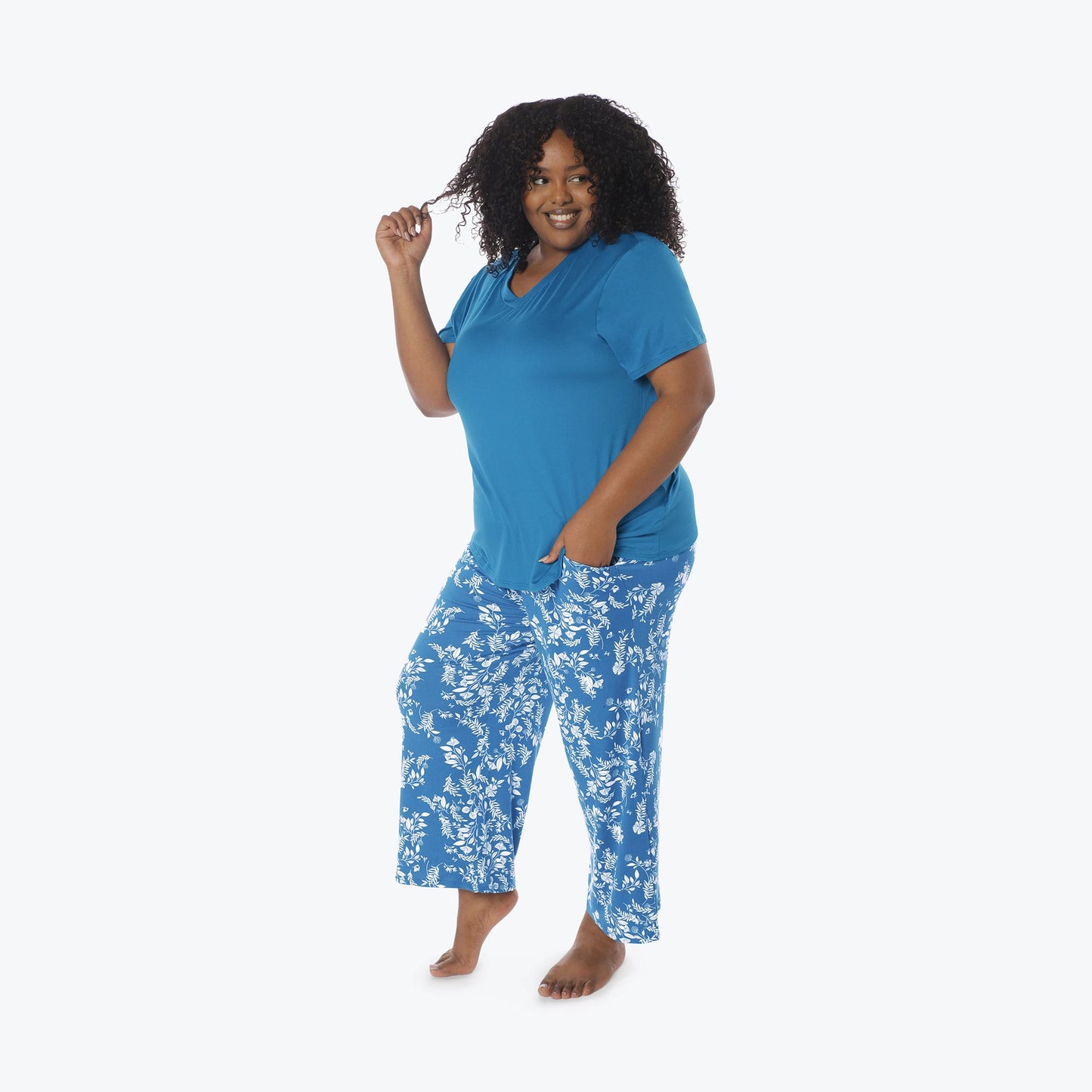 Boomerang Relaxed Tee & Cropped Pants Set