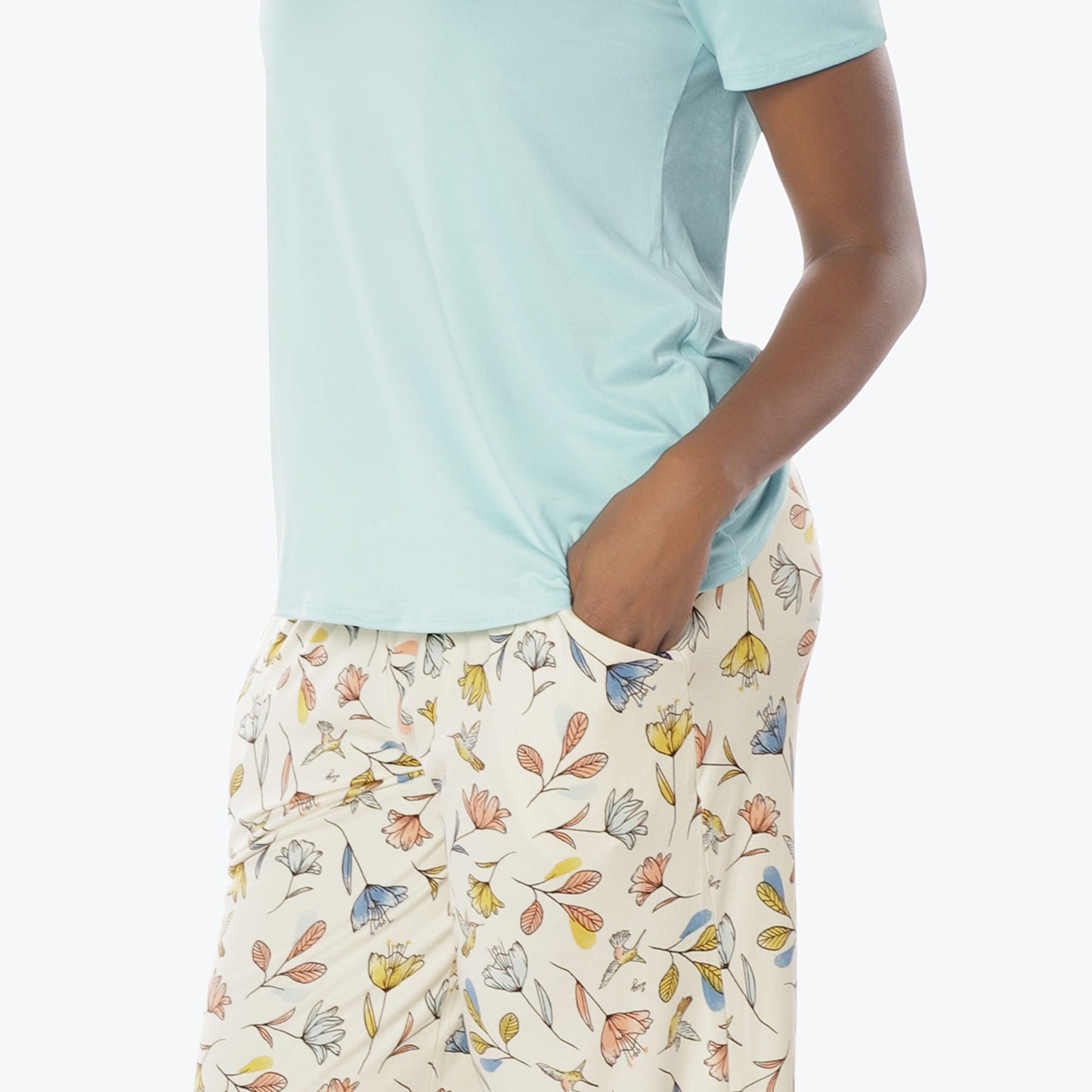 Boomerang Relaxed Tee & Cropped Pants Set