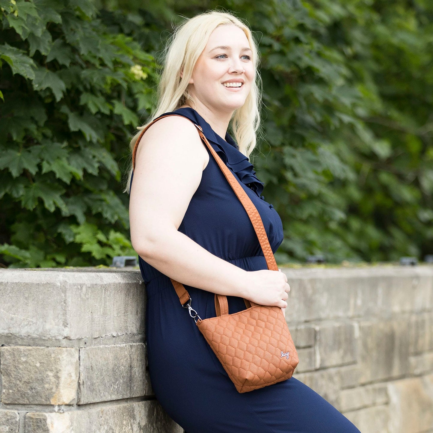 Tip Toe Matte Luxe VL Crossbody Bag