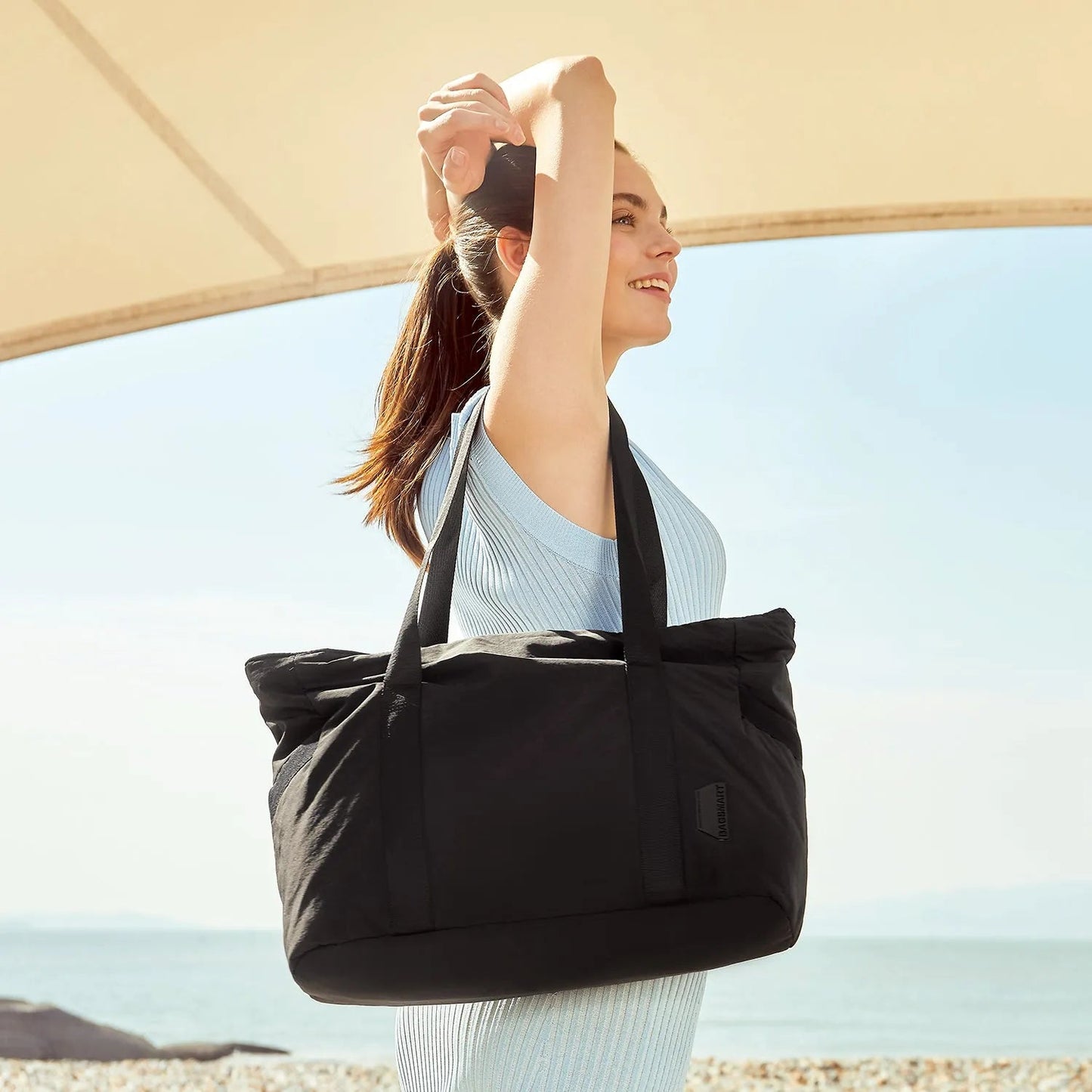 Zoraesque 18L-20L Tote