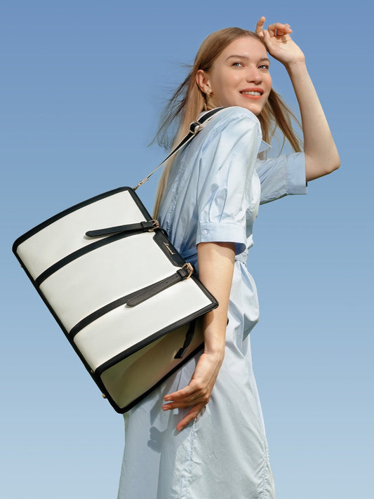 Enamored Laptop Bag, 15.6