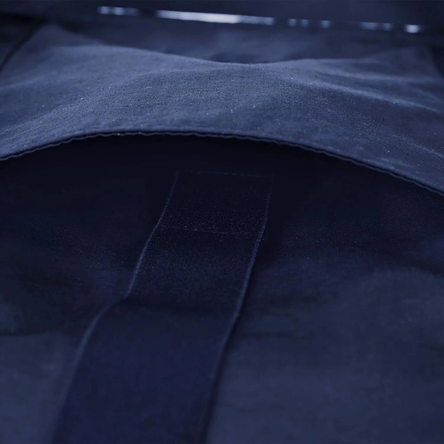 Zoraesque 18L-20L Tote