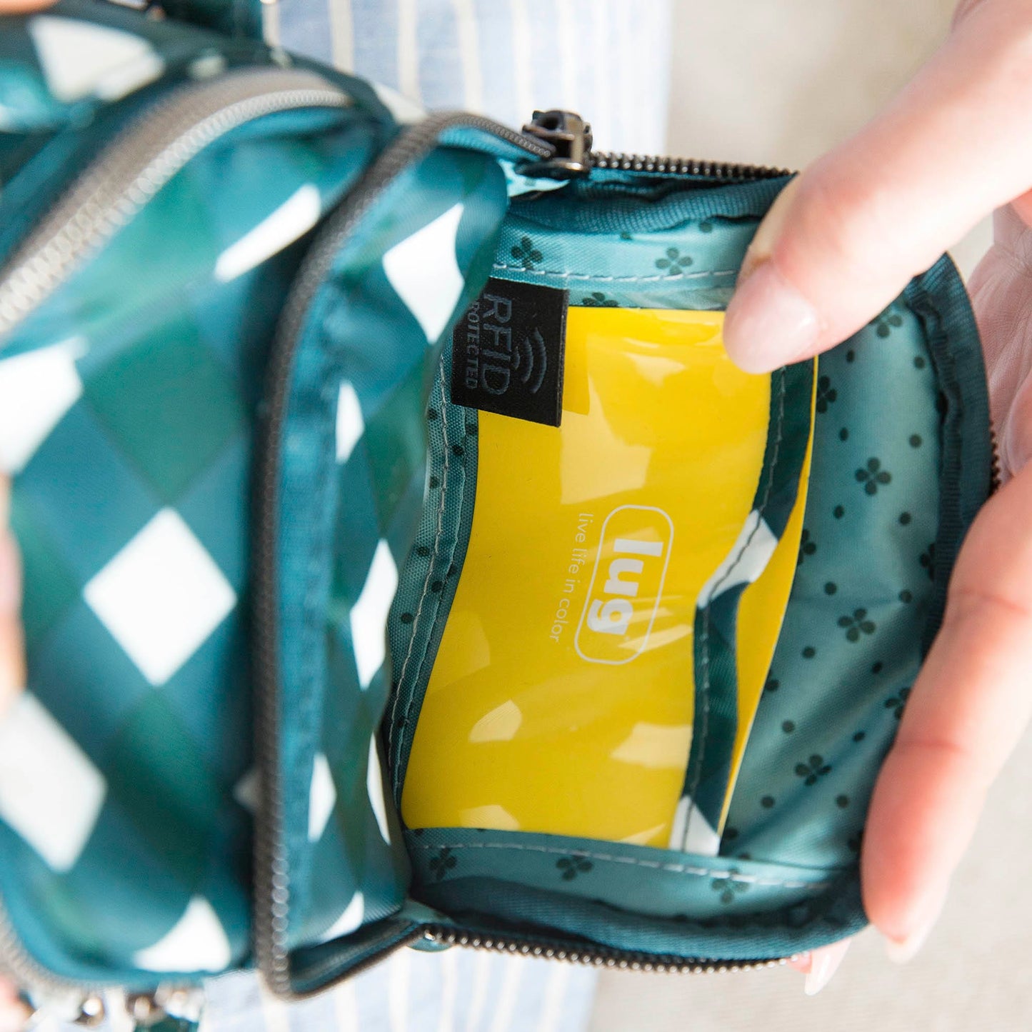 Skeeter Mini 2 Convertible Crossbody